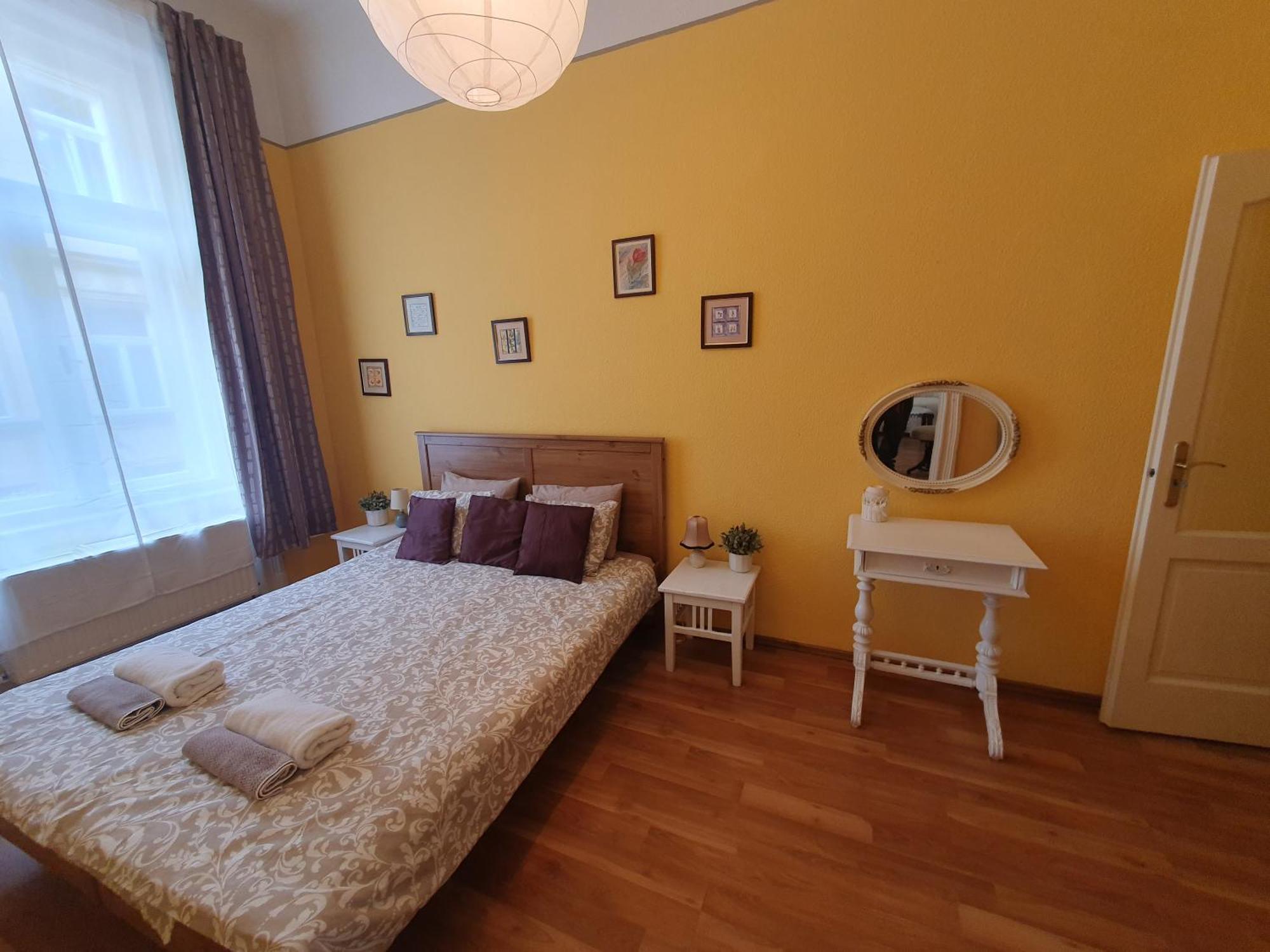 Astoria Central Home บูดาเปสต์ ภายนอก รูปภาพ